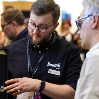 Balansując między rzemiosłem, trendami a wygodą Balansując między rzemiosłem, trendami a wygodą