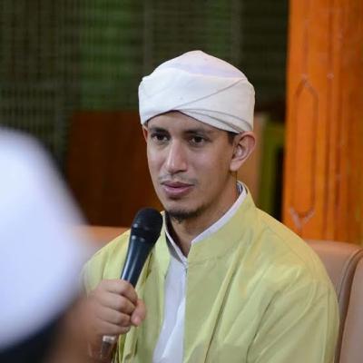 Eps. 17 Ustadz Habib bin Anies - Senior Tak Selalu Benar, Junior Tak Selalu Cetar Eps. 17 Ustadz Habib bin Anies - Senior Tak Selalu Benar, Junior Tak Selalu Cetar