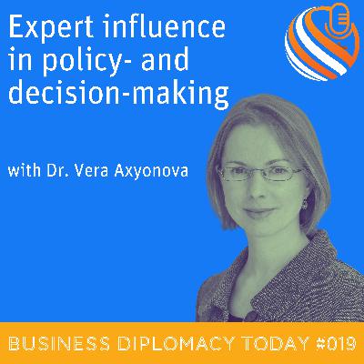 Expert Influence in Policy- and Decision-Making