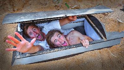 Buried Alive In A Coffin Together! (24 hour challenge) Buried Alive In A Coffin Together! (24 hour challenge)