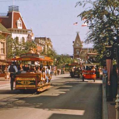 208 Building a Cathedral 208 Building a Cathedral