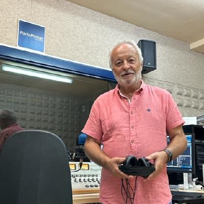 Manolo Valdés habla con el Sr. Luis Menor, Presidente de la Diputación de Orense y Alcalde de O Pereiro de Aguiar