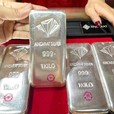 Thời sự 6h 13/12/2025: Giá bạc miếng, bạc thỏi tiếp tục xác lập kỷ lục mới, vượt 2,4 triệu/lượng