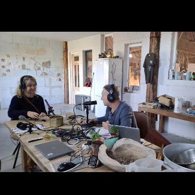 Jemencast nr 12, over waternood in Taiz, drones op Eilat en bommen op Sanaa en asieladvocaat Achttienribbe over achterhaalde ambtsberichten en trage procedures...