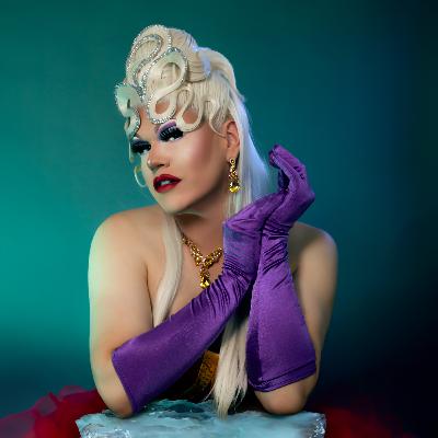 Sassica Rabbit: Drag Queen