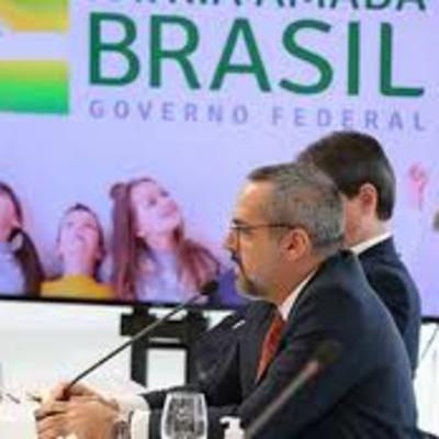 Ex-ministro weintraub foge para os Estados Unidos