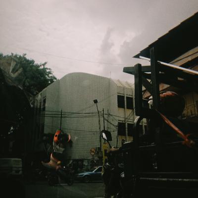 dan kita melewatinya; 2021