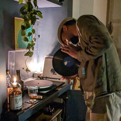 xiv. The Vibe of Afrobeat with Dayle Innis