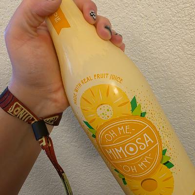 Wine Wednesday: Pineapple Mimosa