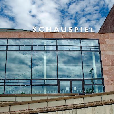 Theaterperformance zu "10 Jahre: Wir schaffen das!"