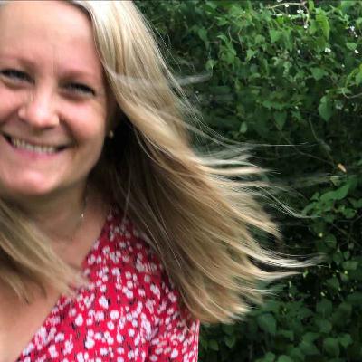 Avsnitt 48: Cecilia - Smärta, fettceller och vägen genom vården Avsnitt 48: Cecilia - Smärta, fettceller och vägen genom vården