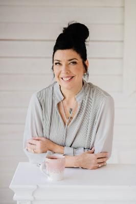 The Courage to Let Go, Move On & Reclaim Your Light | Sharon Hearne The Courage to Let Go, Move On & Reclaim Your Light | Sharon Hearne