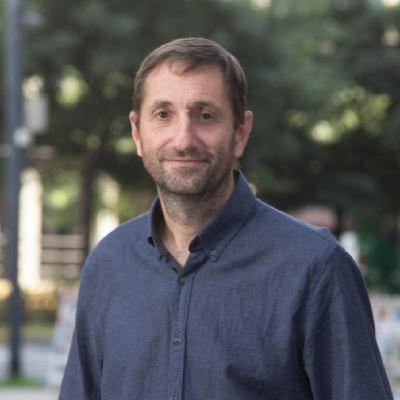 Fernando Álvarez de Celis / Dir. de la Fundación Tejido Urbano @Falvarezdecelis @rosca_casta 28-10-2025 Fernando Álvarez de Celis / Dir. de la Fundación Tejido Urbano @Falvarezdecelis @rosca_casta 28-10-2025