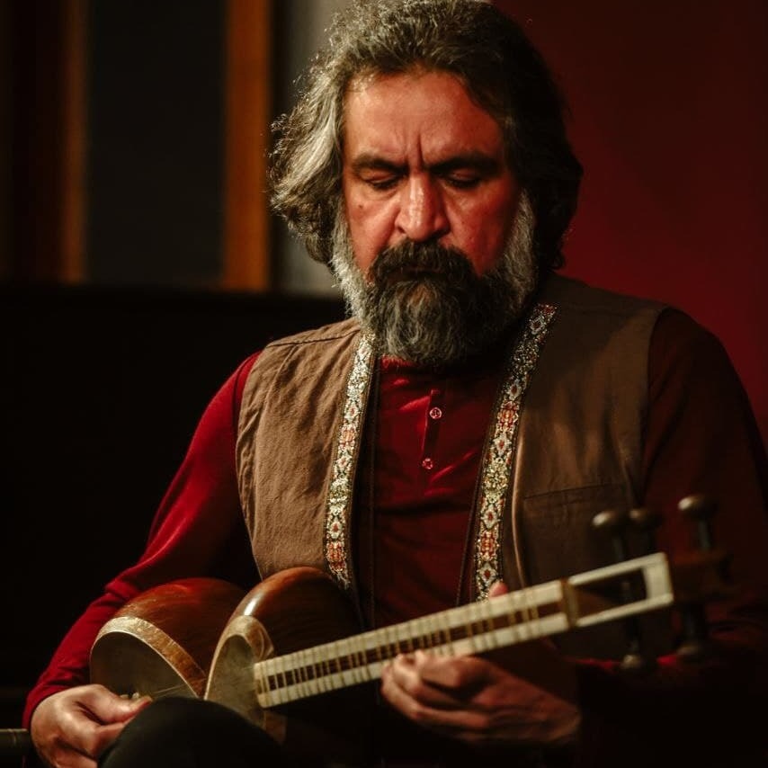 آواهای کم‌شنیده از دیروز تا امروز • مهران مهرنیا