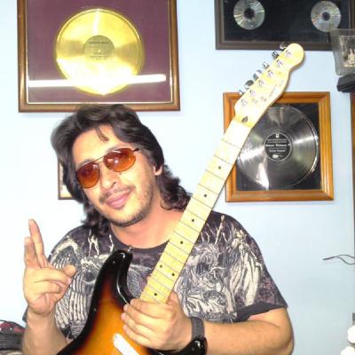 Antonio Velázquez, el fundamento de Power Blues y Liran Roll Antonio Velázquez, el fundamento de Power Blues y Liran Roll