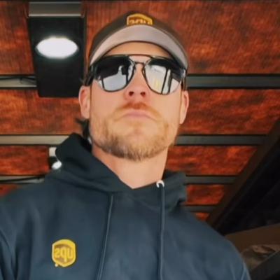 The Dancing UPS Man | Russell Butler | Paying it forward by helping people get motivated and dancing his way to Fame