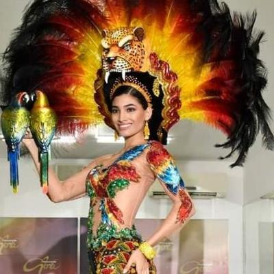 Miss Bolivia Universo 2021 presentó su traje típico