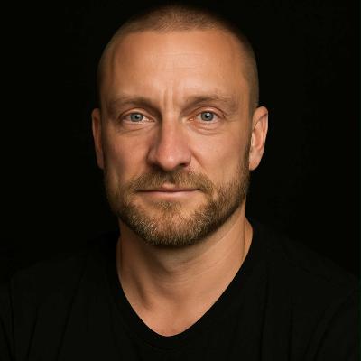 42. Lyden af dansk Svømmesport - Knæk Cancer Special: Morten Marstrand 42. Lyden af dansk Svømmesport - Knæk Cancer Special: Morten Marstrand