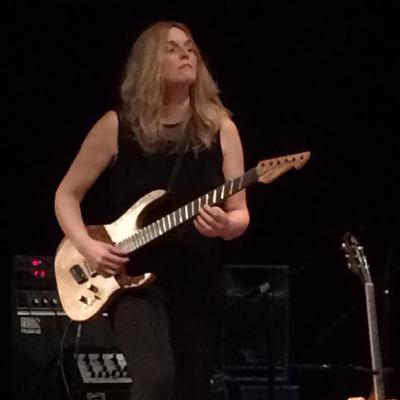 Julia Miller | Delmark Records, her undying love for the guitar, and more
