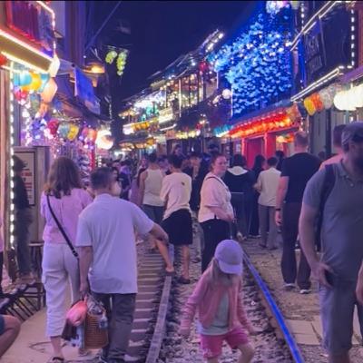 #619 【ベトナム】夜のハノイの線路を歩く