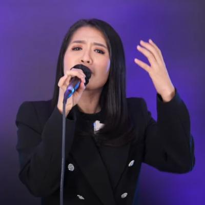 ဝိညာဉ်တော်နှင့်လျှောက်လှမ်းခြင်း | PASTOR SARAH AYE