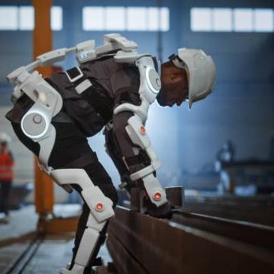 S1 - Ep 16 - Exosquelette