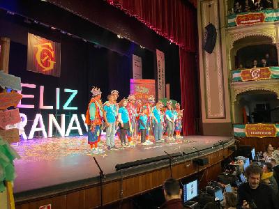 Chirigota : Cádiz, los que van a cantar te la sudan (Los disléxicos) Final