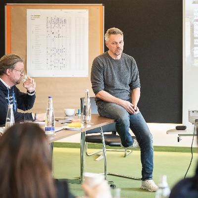 Markenaufbau mit Jens Schlangenotto - Personal Branding für Experten und Unternehmen: #077 - Wie du Kunden gewinnst, ohne zu schreien. Der blaue Ozean.