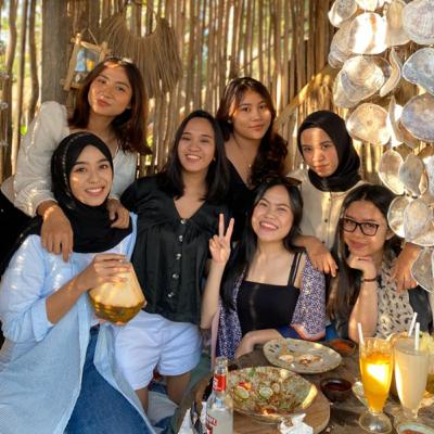 Basa Basi Review Absurd di Tempat Hits Bali