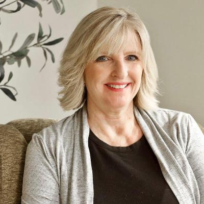 S2 E41: Finding Purpose in Faith Transitions with Michelle Peper