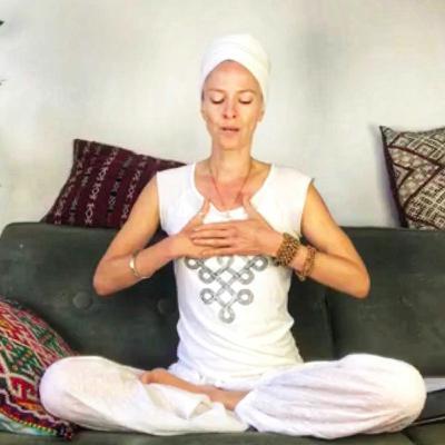 The Art Of Listening + Kundalini Meditation To Listen Without Fear