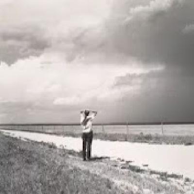 Despertar y simplemento ser uno mismo y seguir con la vida que le fue asignada a cada uno