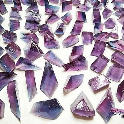 今天和大家分享一款非常简单的甜品～琥珀糖。