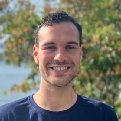 #73 - Building and scaling online communities with David Kobrosky (CEO @ Intros AI)