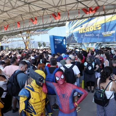 Planeta Duna 817. «Puto Buenrollismo» + Dossier «COMIC-CON San Diego Málaga 25». Planeta Duna 817. «Puto Buenrollismo» + Dossier «COMIC-CON San Diego Málaga 25».