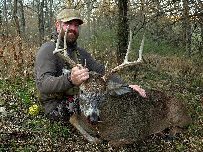 N.F.C. - I Shot A Buck... With My Bow!