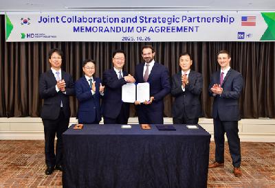 After breakthrough in U.S. Navy shipbuilding, Korea Inc. to make chip sector push at APEC After breakthrough in U.S. Navy shipbuilding, Korea Inc. to make chip sector push at APEC