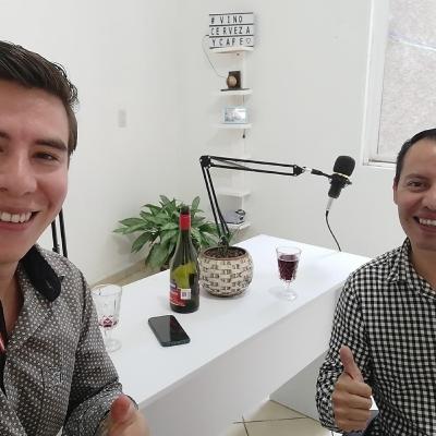 Vídeo - Entrevista con el Dr. Emir Zapata - La coerción social, el ser como es como quiere ser. etc. Vídeo - Entrevista con el Dr. Emir Zapata - La coerción social, el ser como es como quiere ser. etc.