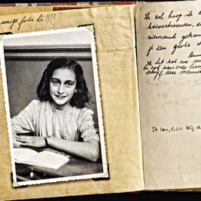 Anne Frank
Diary - ஆன் ஃபிராங்க் டைரி. Anne Frank
Diary - ஆன் ஃபிராங்க் டைரி.
