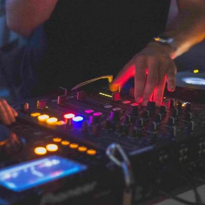 No todo es salsa y reguetón: en Cuba hay electrónica No todo es salsa y reguetón: en Cuba hay electrónica