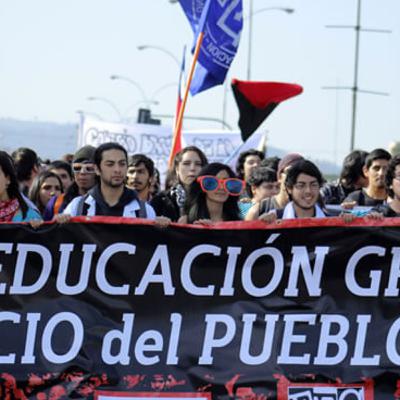 Eğitimde Özelleşme Nereye Gider? Şili Deneyimi Eğitimde Özelleşme Nereye Gider? Şili Deneyimi