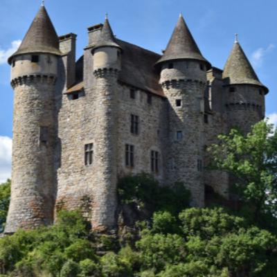 6- les chateaux de Corrèze