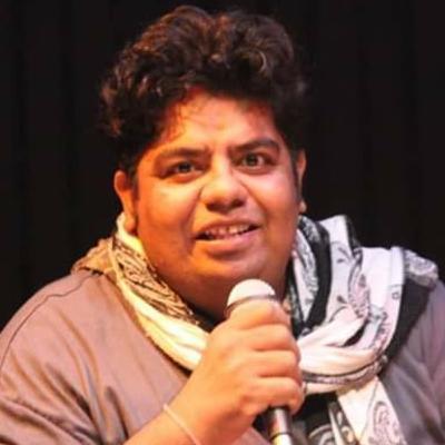 Hum apne purvajo ki asthiyon me rahte hai