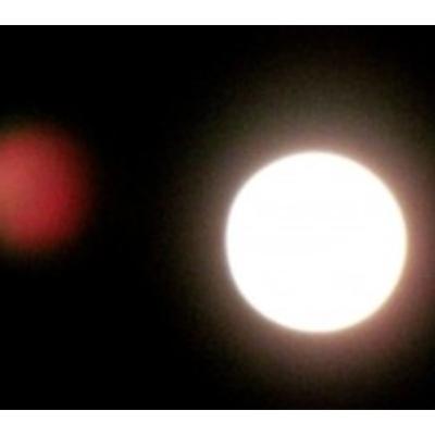 زوج من الأقمار الشبحية