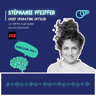 “Une personne qui a ouvert un poste, elle l’a fait, car il y a des trucs qu’elle n’arrive pas à faire et  elle doit résoudre ce problème” Stéphanie Pfeiffer, COO chez Jab “Une personne qui a ouvert un poste, elle l’a fait, car il y a des trucs qu’elle n’arrive pas à faire et  elle doit résoudre ce problème” Stéphanie Pfeiffer, COO chez Jab