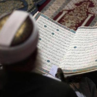 Mengatasi Kegelisahan Hidup dengan Ayat Al-Quran Mengatasi Kegelisahan Hidup dengan Ayat Al-Quran