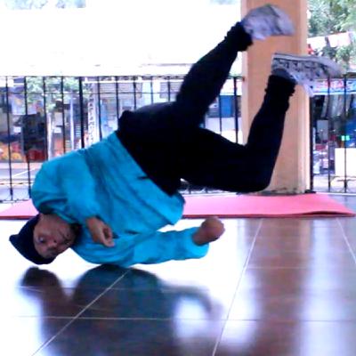 BREAK DANCE