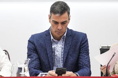 El editorial de Carlos Cuesta: El reparto de las áreas de negocio de los miembros de la trama socialista