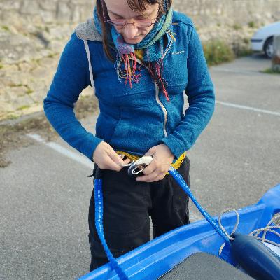 Bivouac des sciences - Les équipements des marins - Episode 4 : gilet de sauvetage et ligne de vie Bivouac des sciences - Les équipements des marins - Episode 4 : gilet de sauvetage et ligne de vie