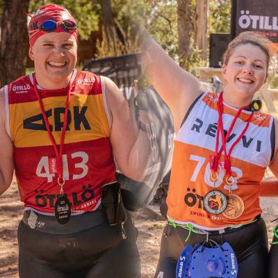 Episode 5. Danielle & Annie take on their first swimrun experiences Episode 5. Danielle & Annie take on their first swimrun experiences